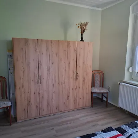 Weingefluester Apartament